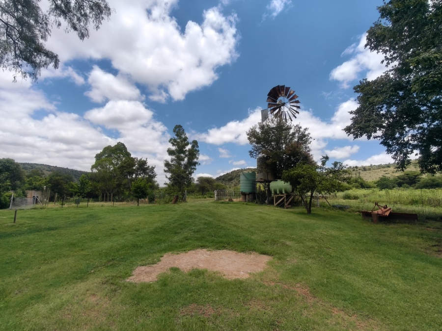 4 Bedroom Property for Sale in Groot Marico North West